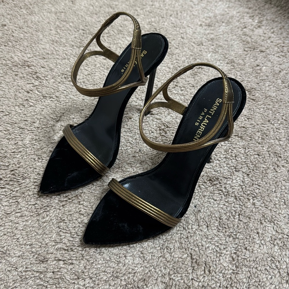 AUTHENTIC SAINT LAURENT SUEDE HEELS